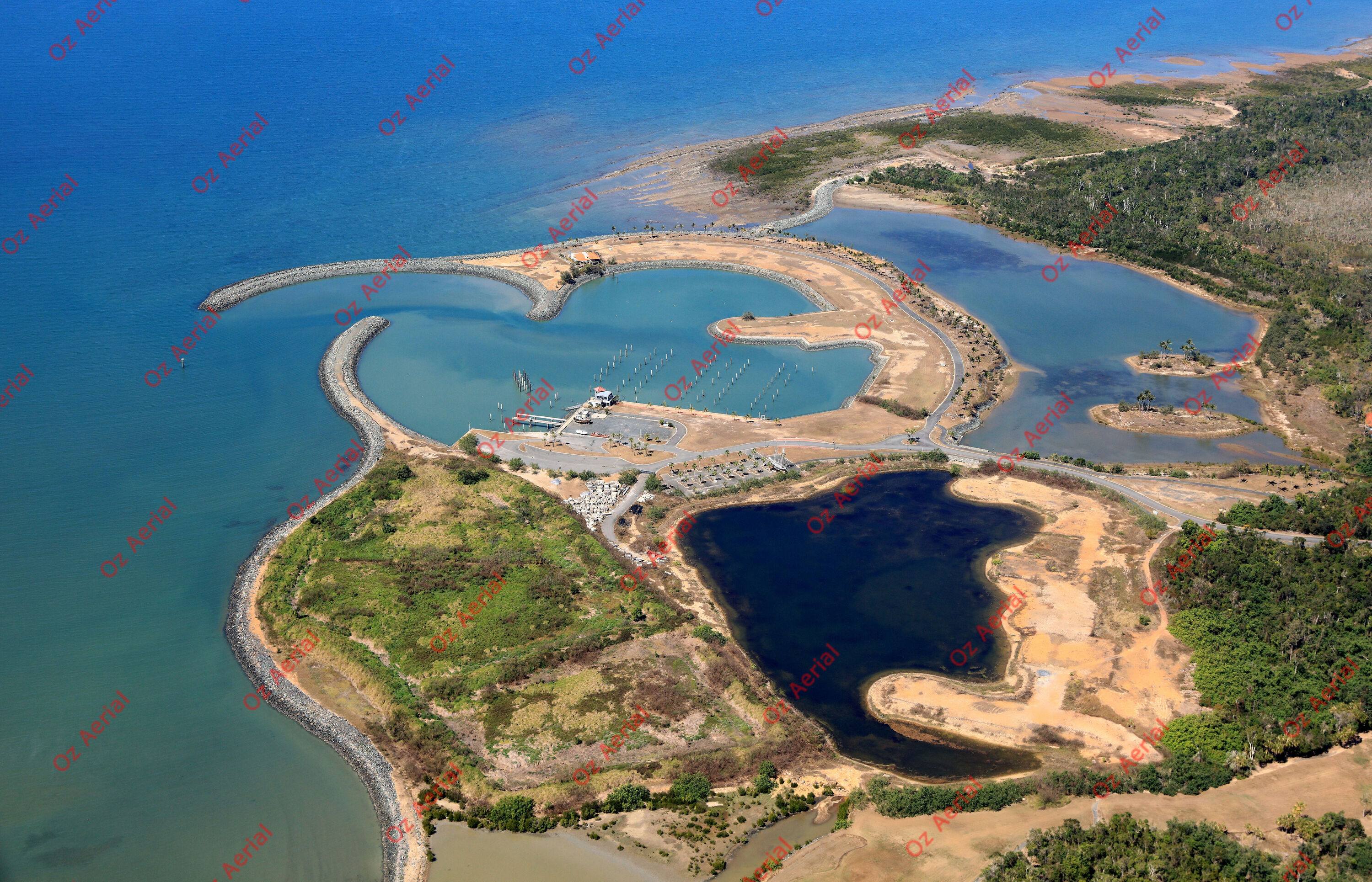 Laguna Quays&nbsp;&nbsp;–&nbsp;&nbsp;IMGL7578.JPG