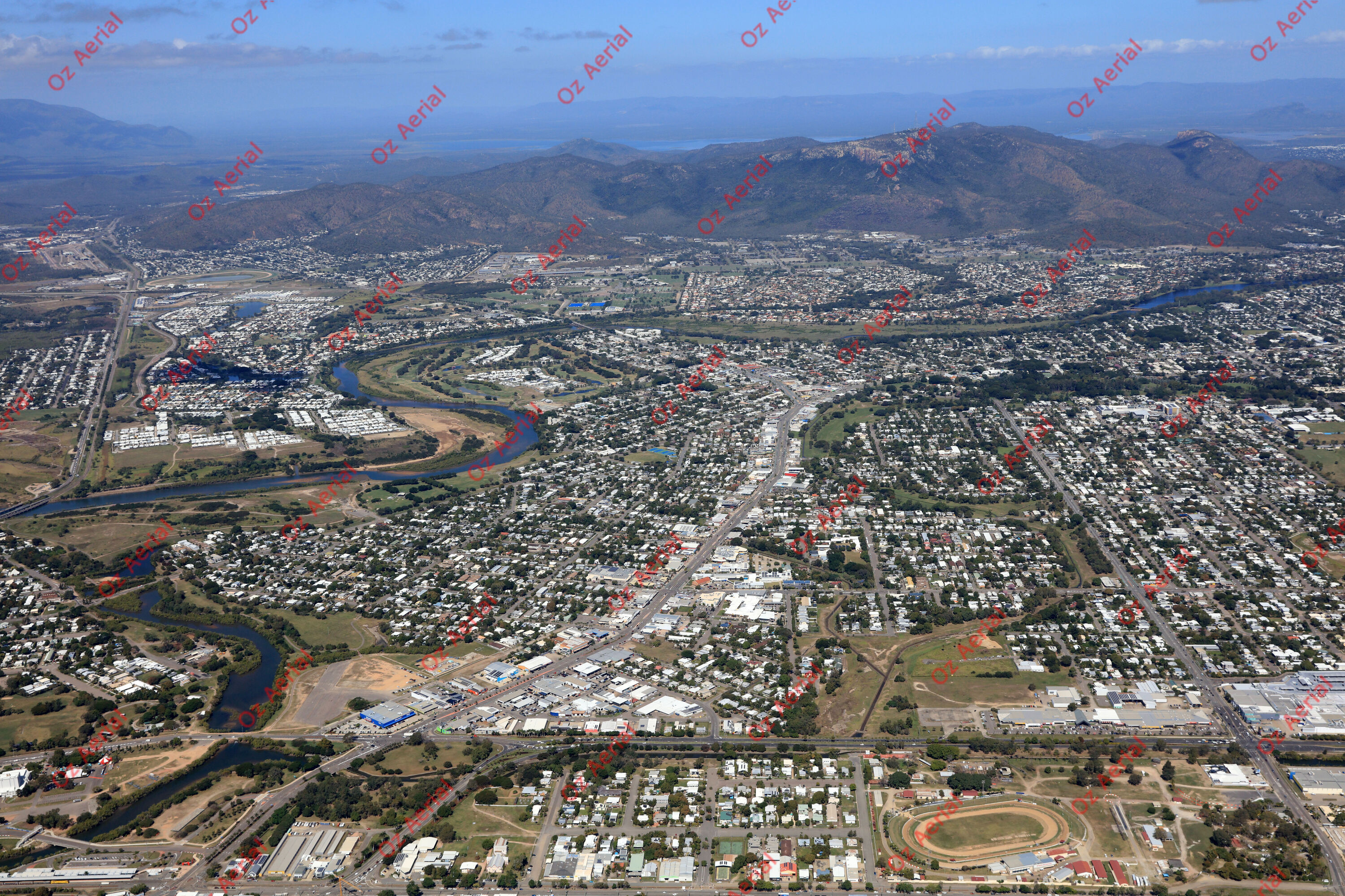Hyde Park  –  62ff30493c404_IMGL1895.JPG