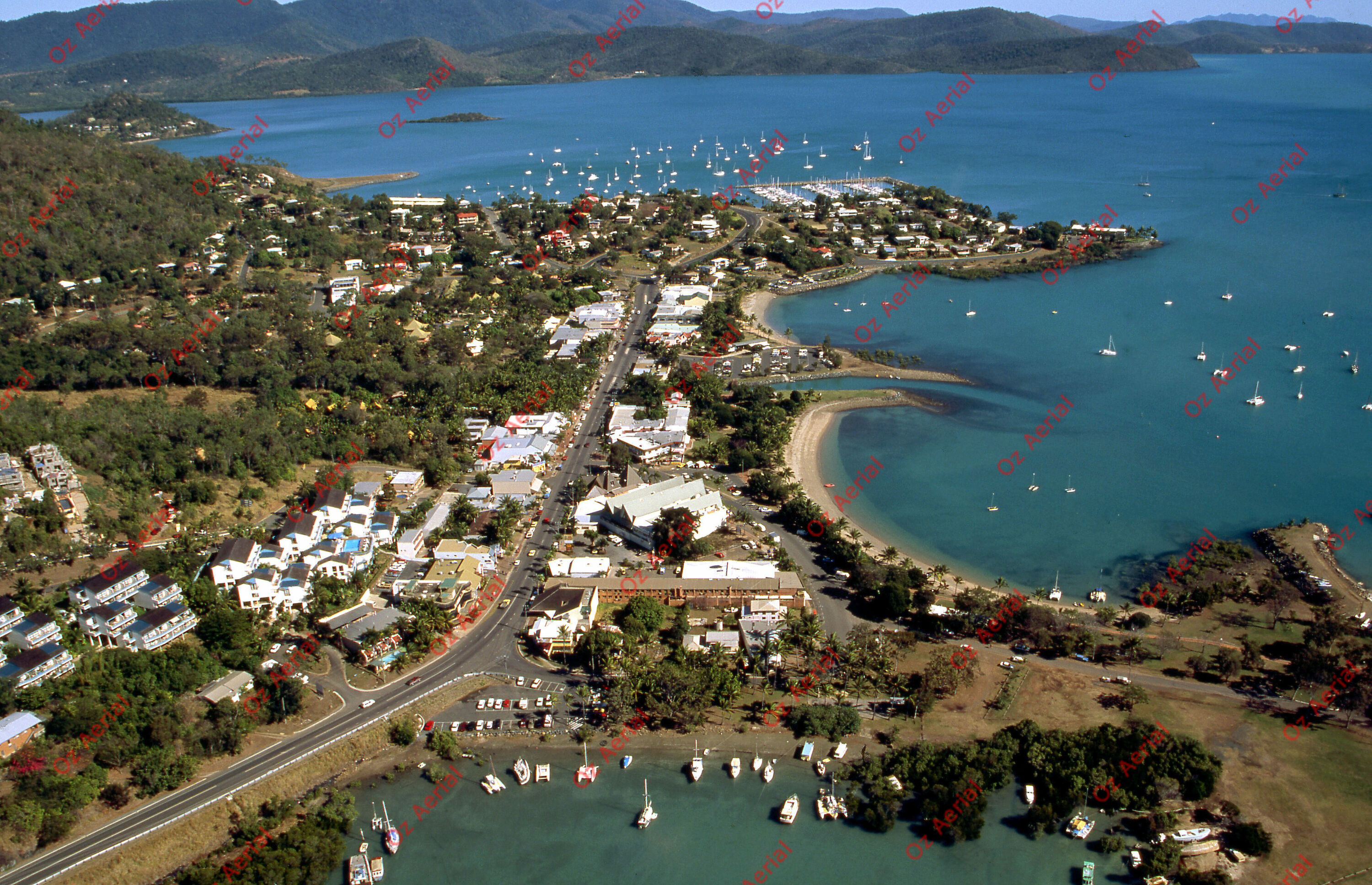 Airlie Beach&nbsp;&nbsp;–&nbsp;&nbsp;6094b75cad502_a79.jpg