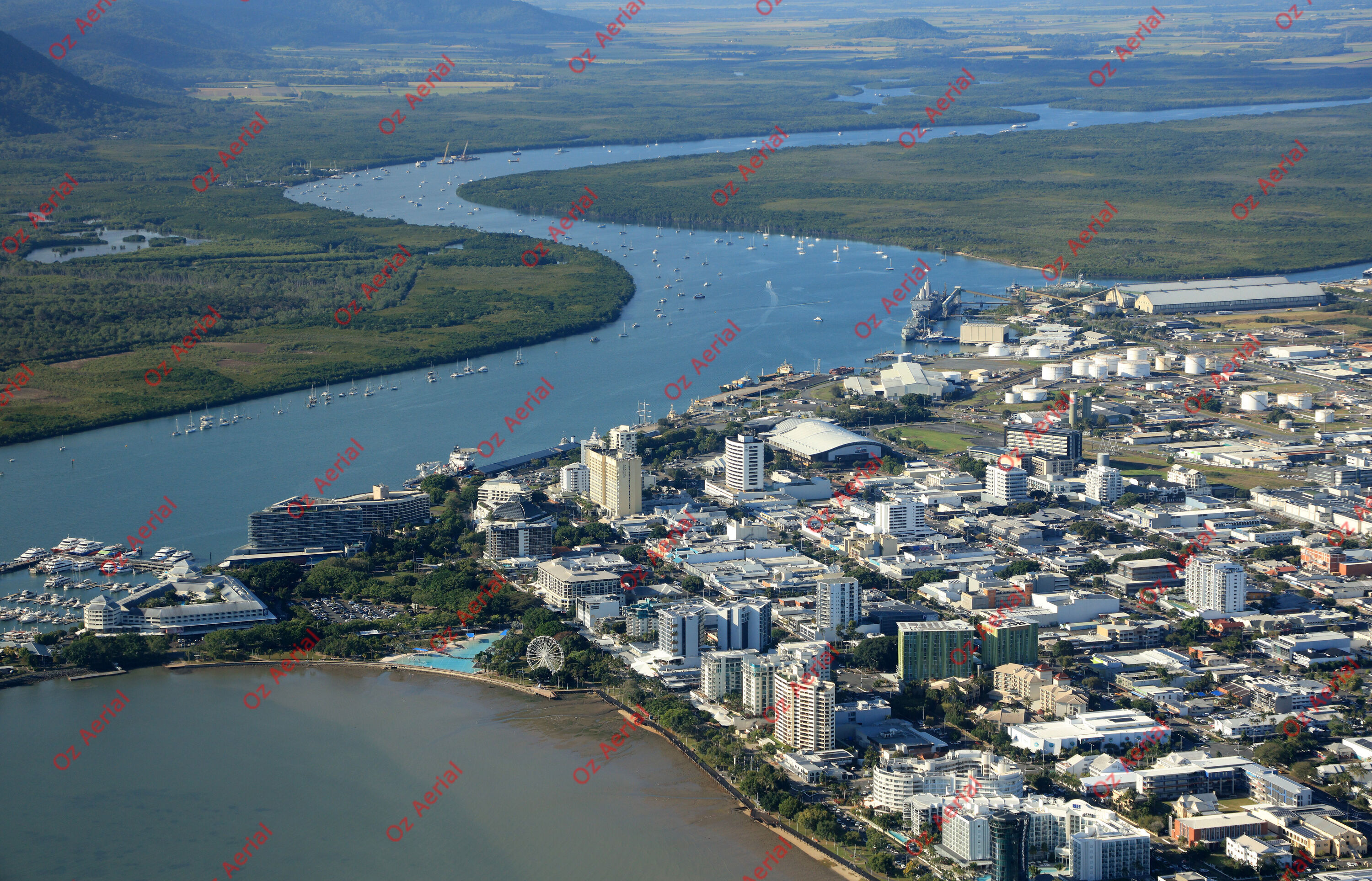 Cairns&nbsp;&nbsp;–&nbsp;&nbsp;64e4357bdc191_IMGL4125.JPG