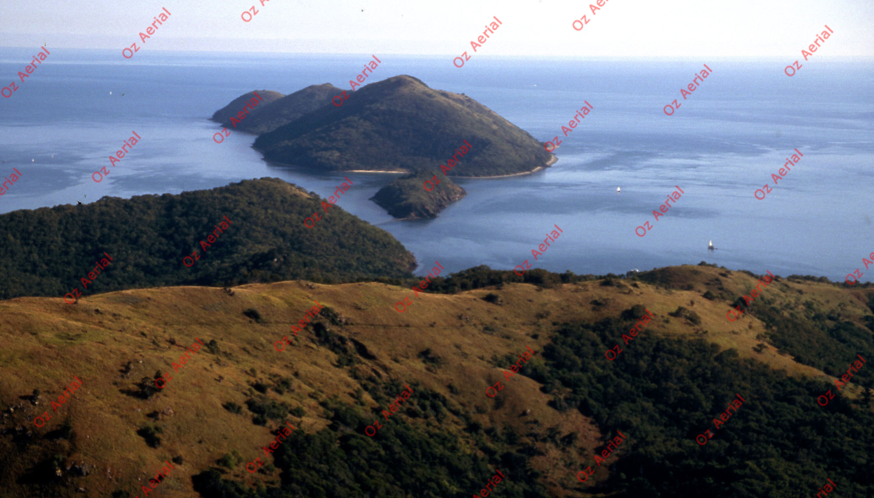 Islands in the Sun&nbsp;&nbsp;–&nbsp;&nbsp;6095defa02151_g20.jpg