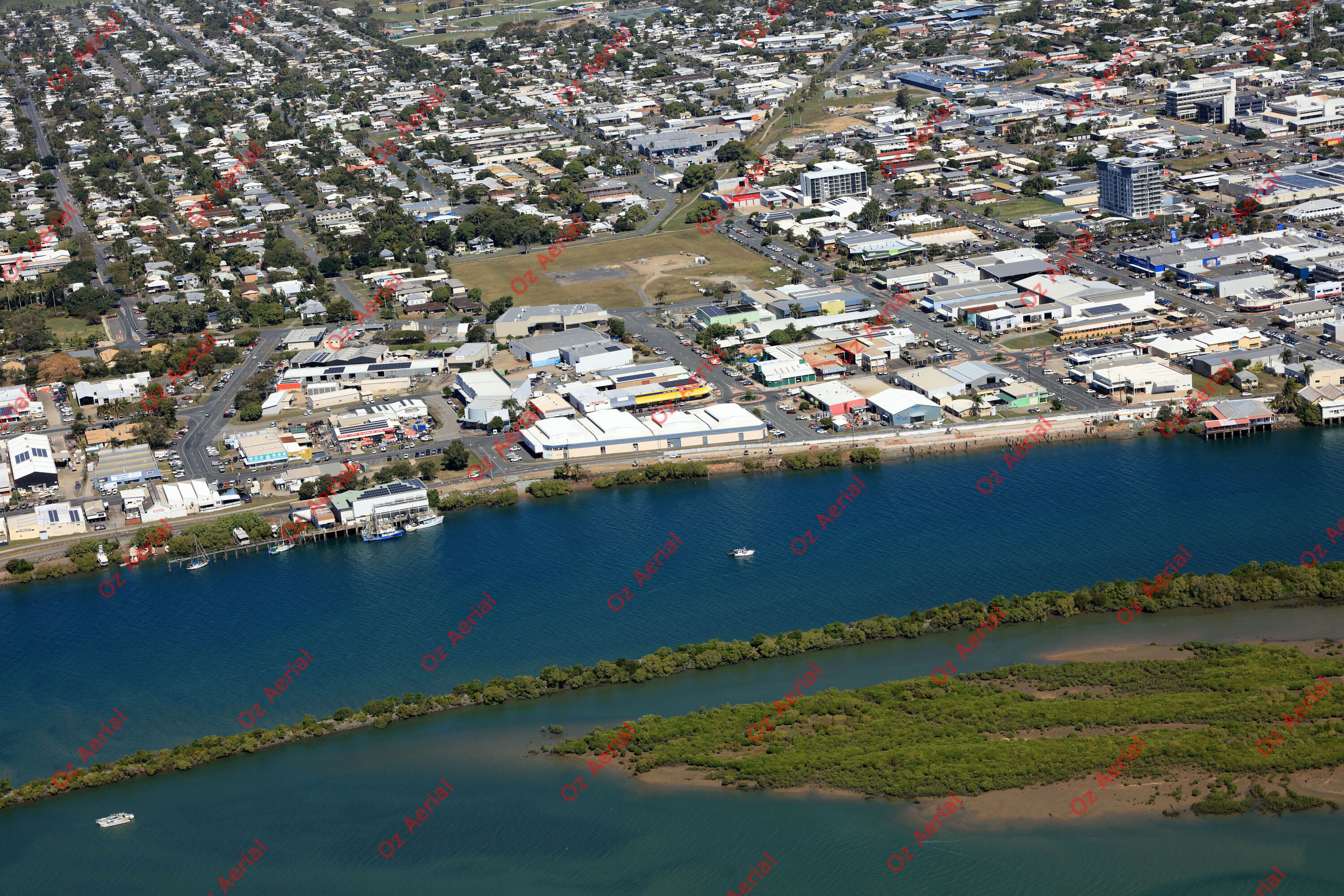 Mackay&nbsp;&nbsp;–&nbsp;&nbsp;62feeed66eb8f_IMGL1404.JPG