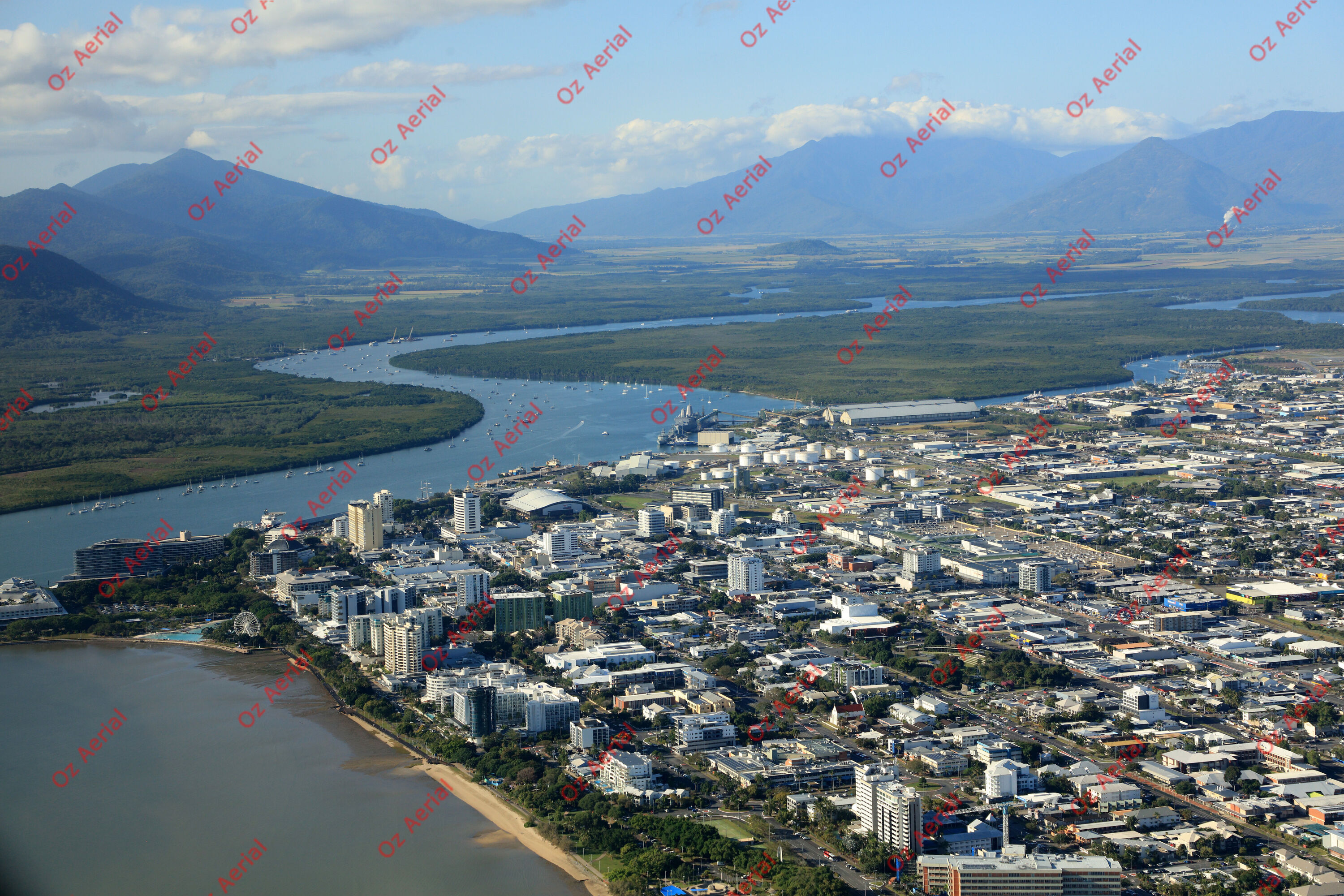 Cairns&nbsp;&nbsp;–&nbsp;&nbsp;64e4357e980ff_IMGL4123.JPG