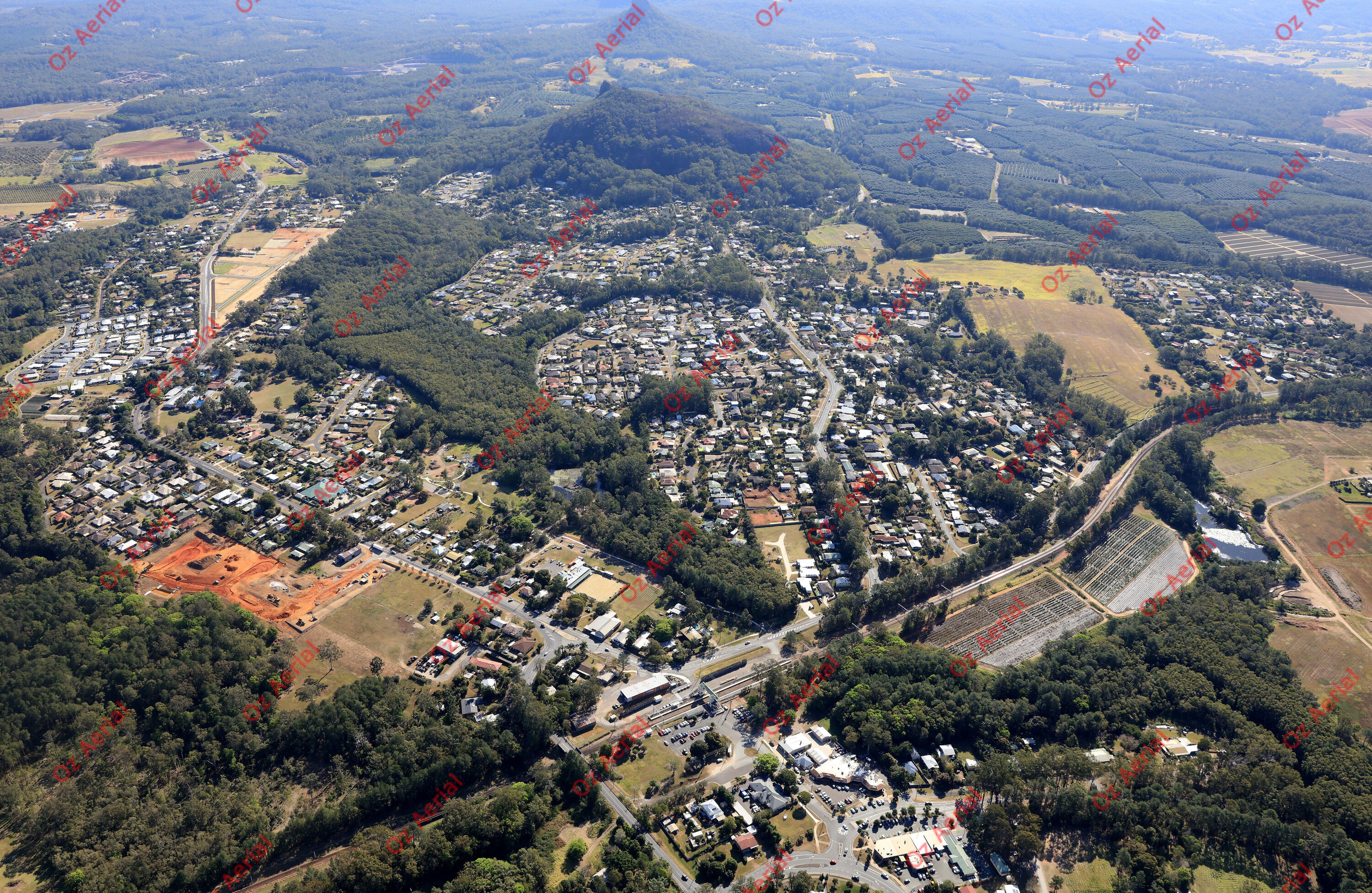 Glass House Mountains&nbsp;&nbsp;–&nbsp;&nbsp;IMGL6932.JPG