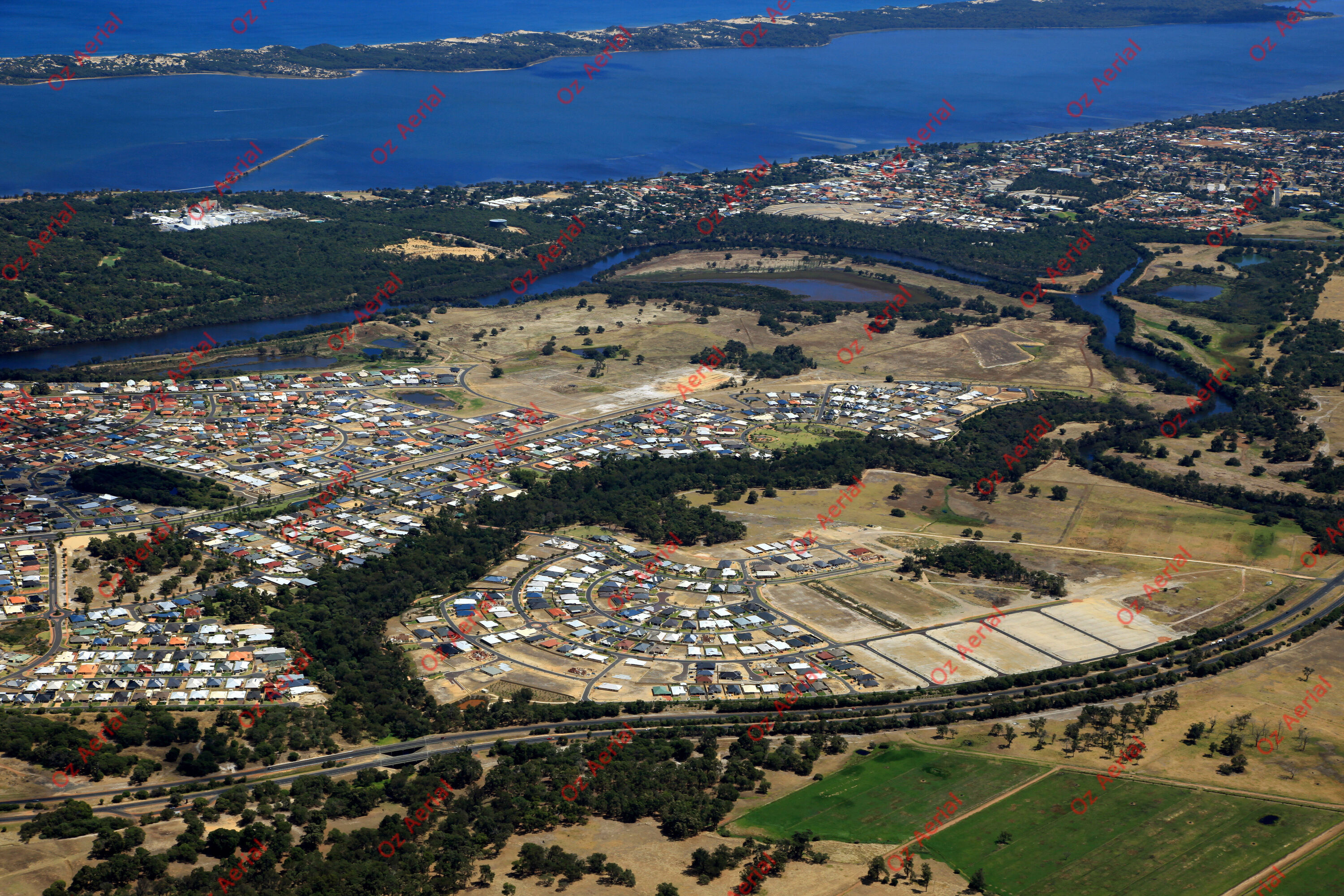 Millbridge&nbsp;&nbsp;–&nbsp;&nbsp;IMG_9115.JPG