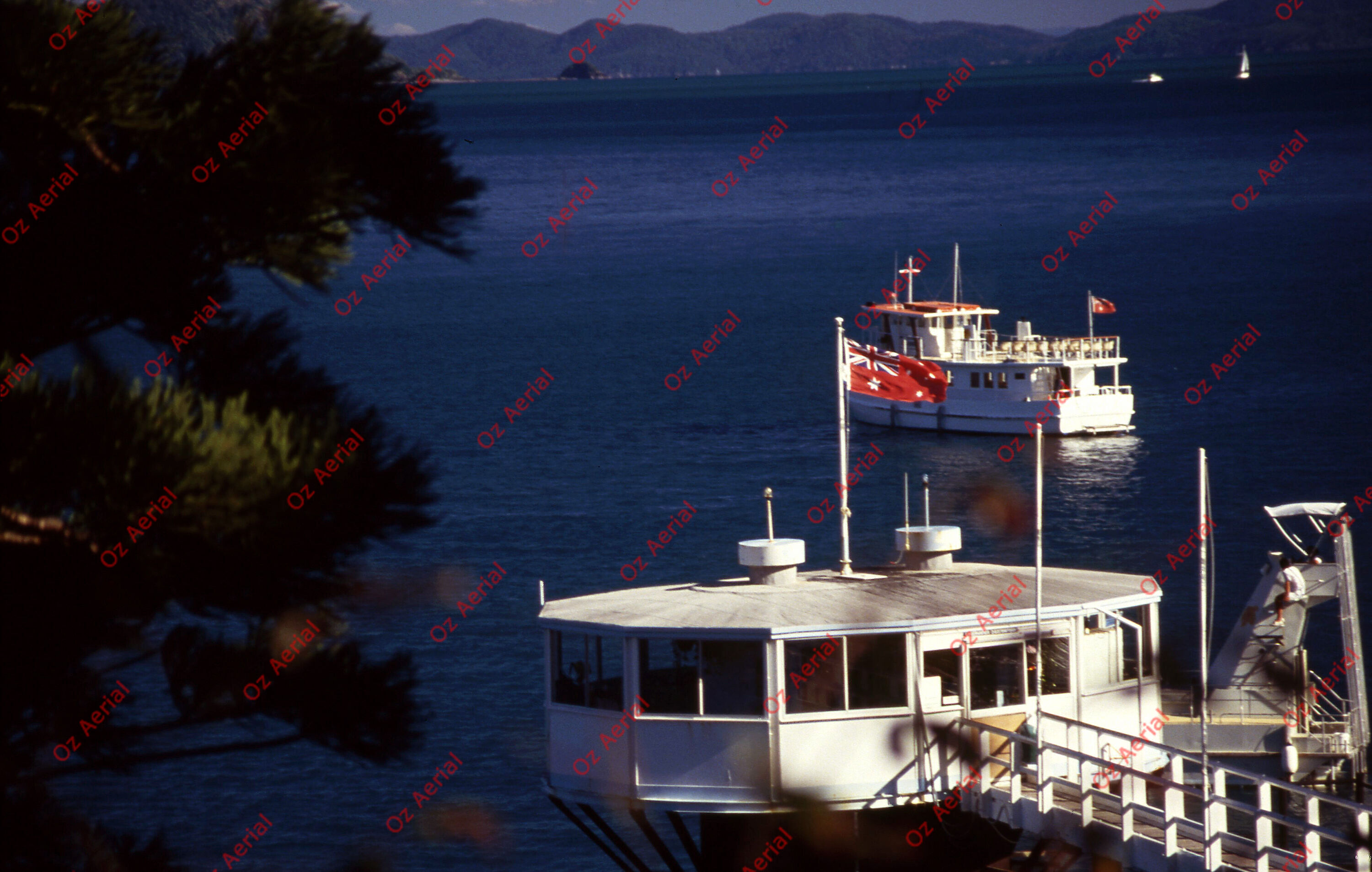 Airlie Beach&nbsp;&nbsp;–&nbsp;&nbsp;6094b75794754_a77.jpg