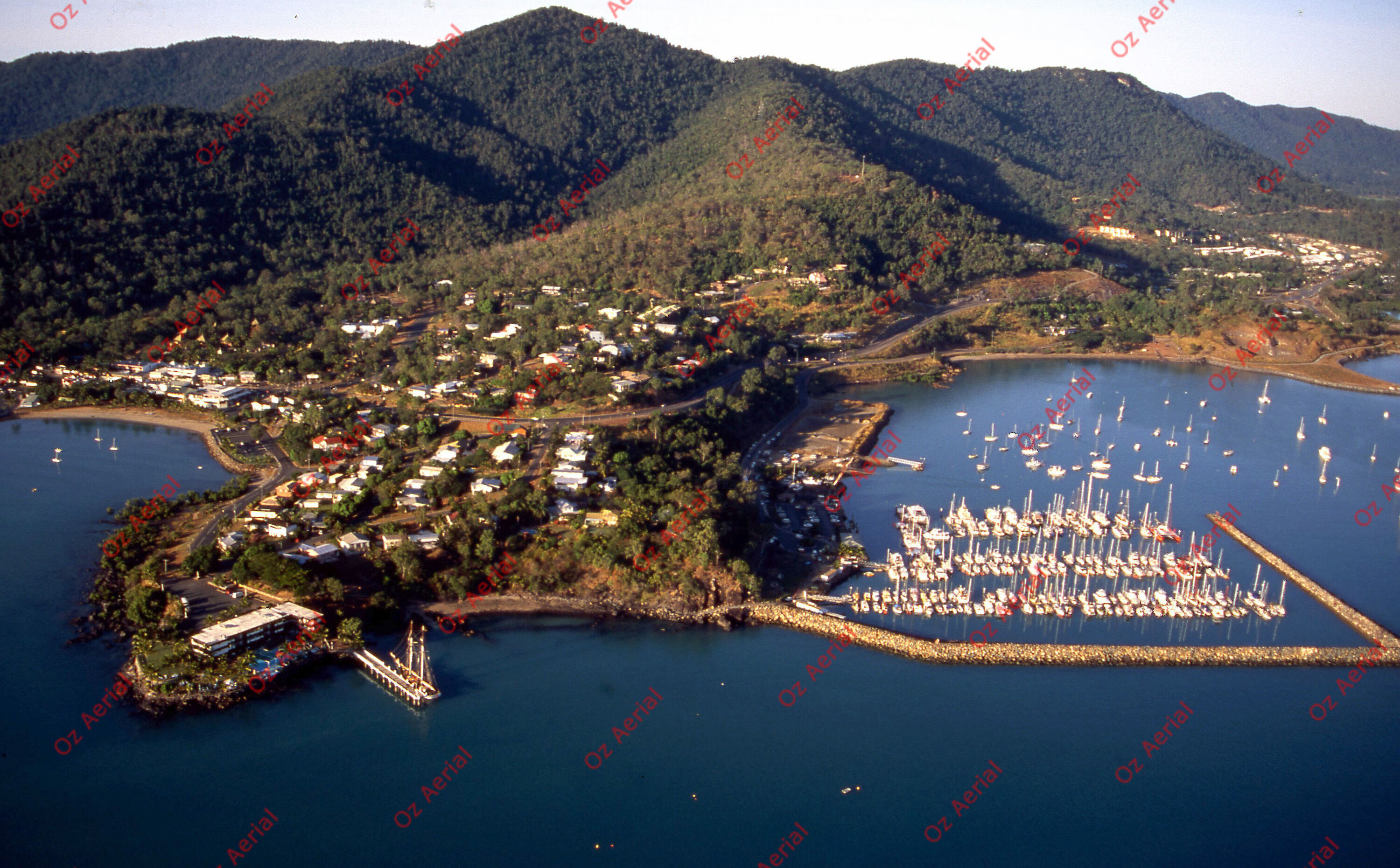 Airlie Beach&nbsp;&nbsp;–&nbsp;&nbsp;6094b74511848_a61.jpg