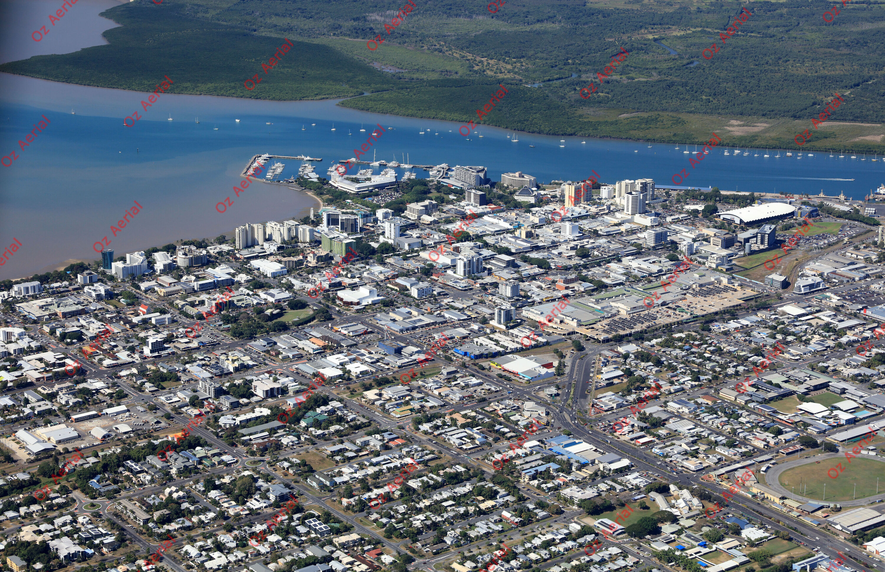 Cairns&nbsp;&nbsp;–&nbsp;&nbsp;6305a6e433ff6_IMGL2156.JPG