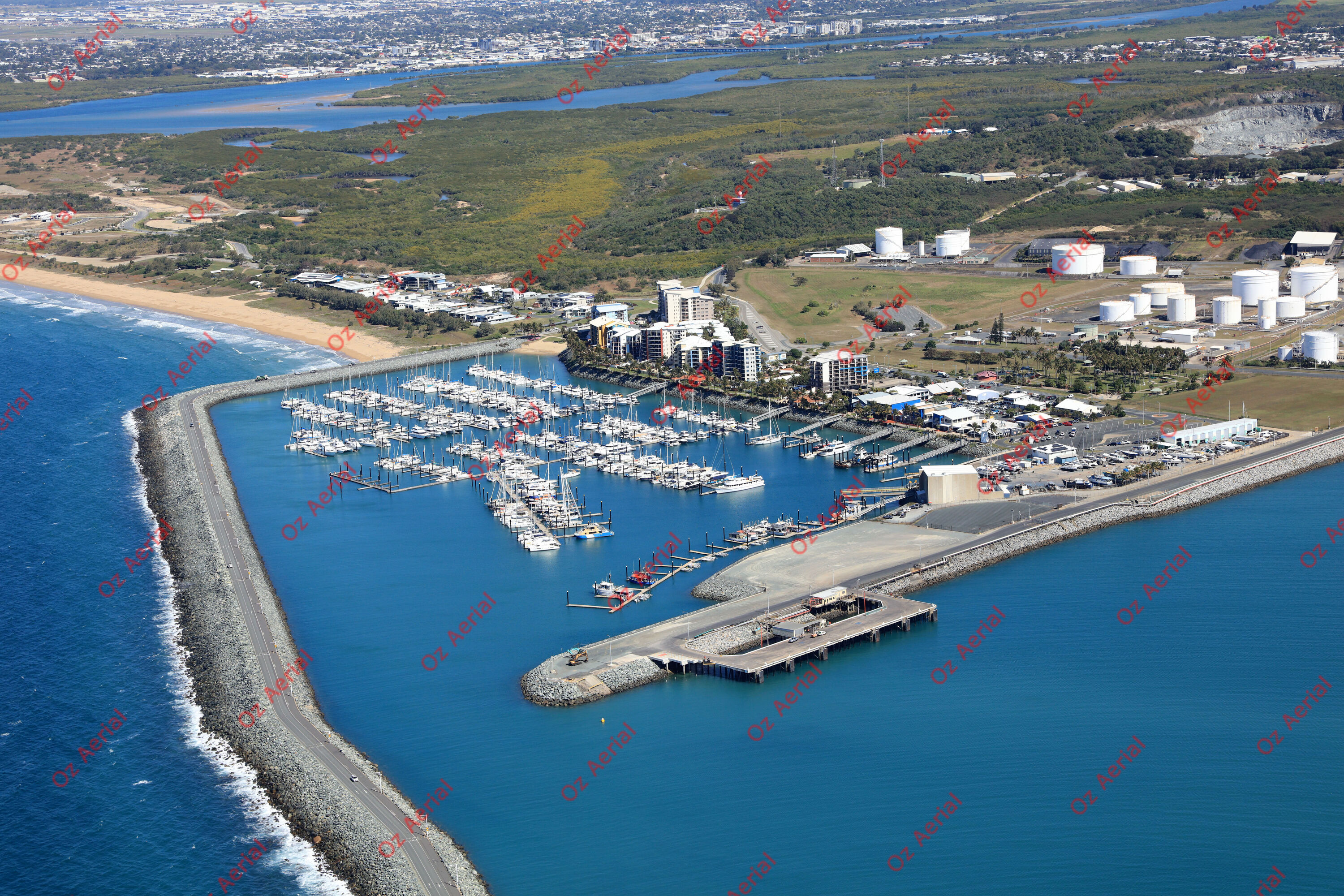 Mackay Harbour&nbsp;&nbsp;–&nbsp;&nbsp;62feeb484fcb7_IMGL1326.JPG