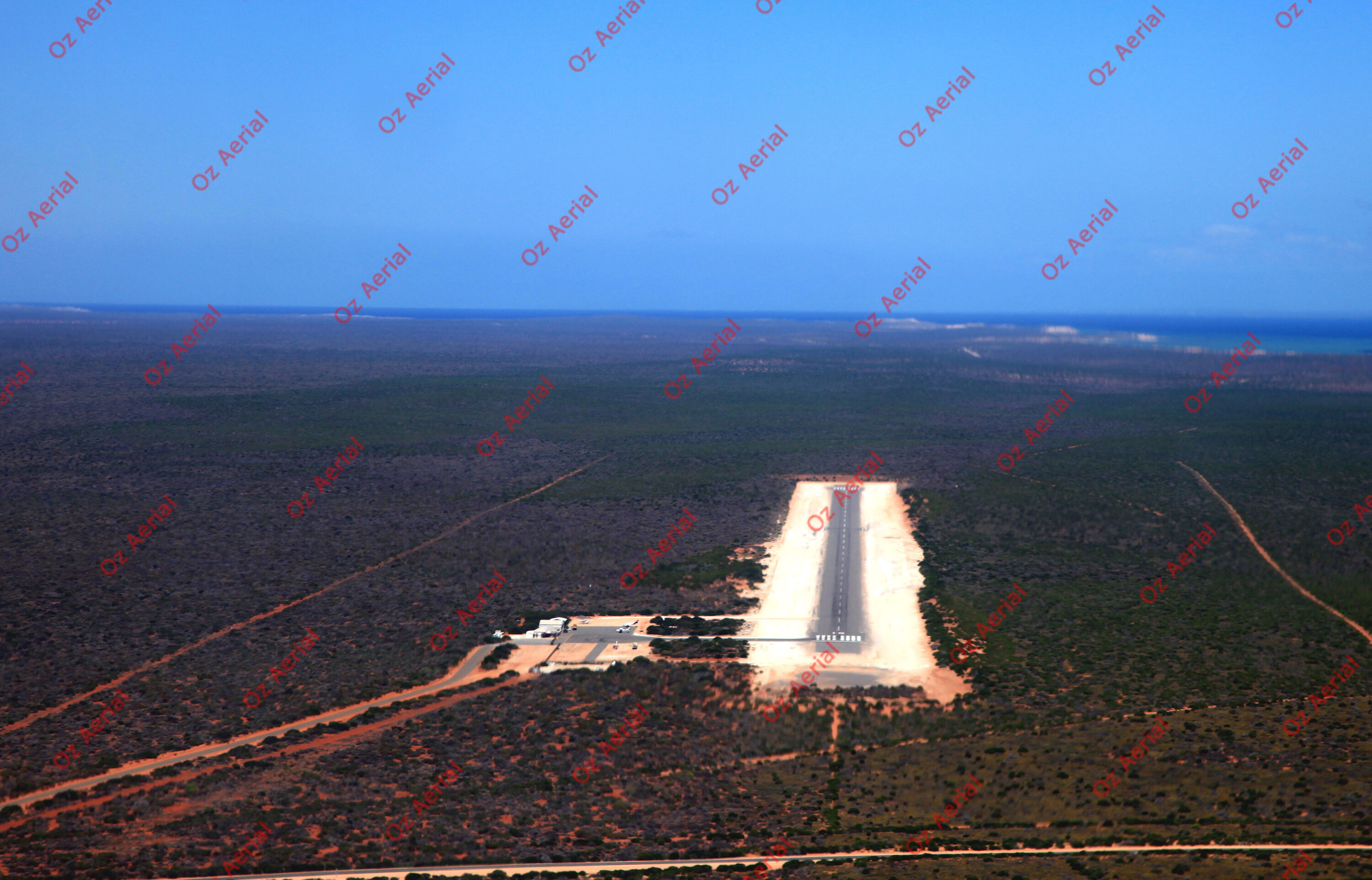 Denham Airport&nbsp;&nbsp;–&nbsp;&nbsp;IMG_2443.JPG