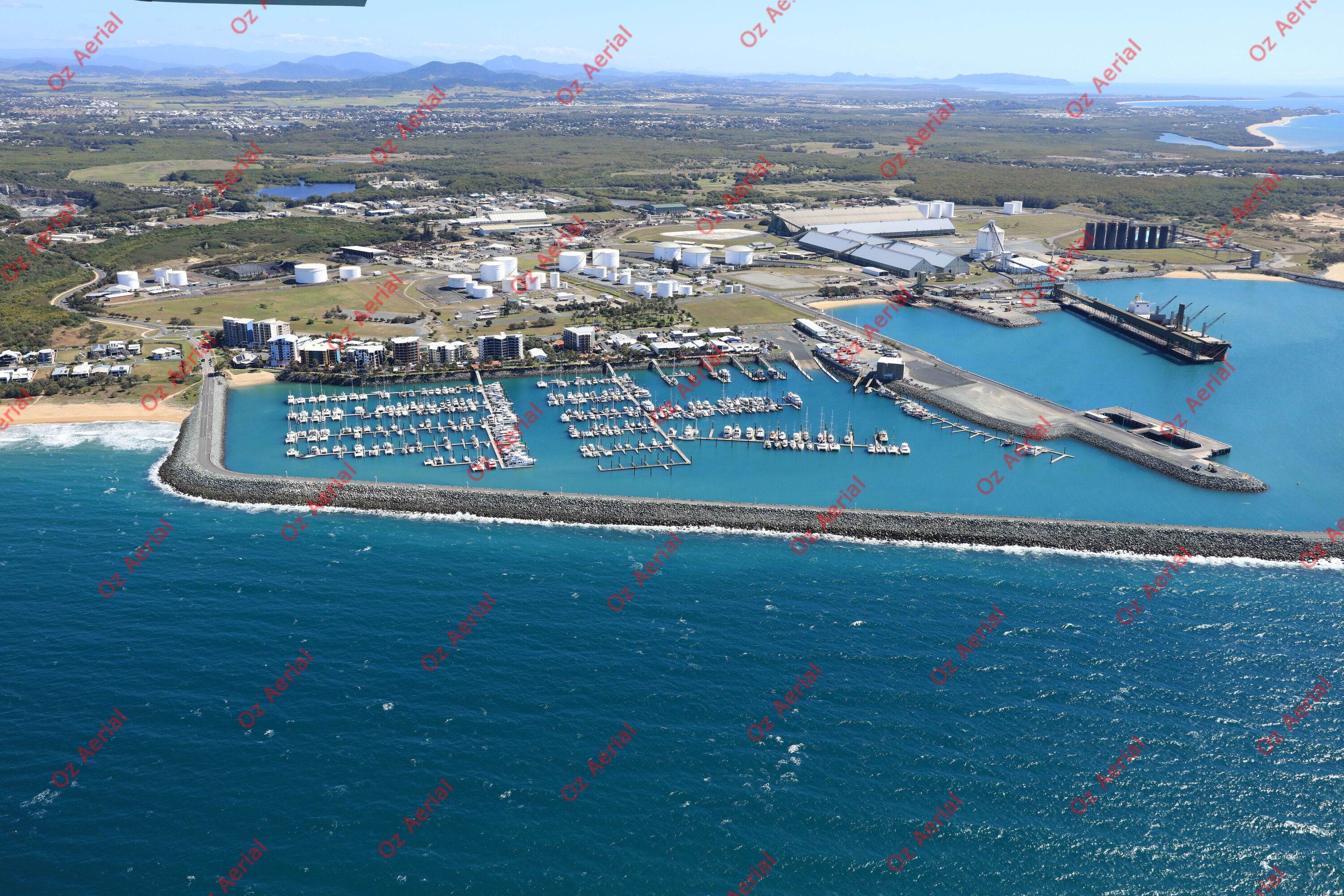 Mackay Harbour&nbsp;&nbsp;–&nbsp;&nbsp;62feeb48322c2_IMGL1327.JPG